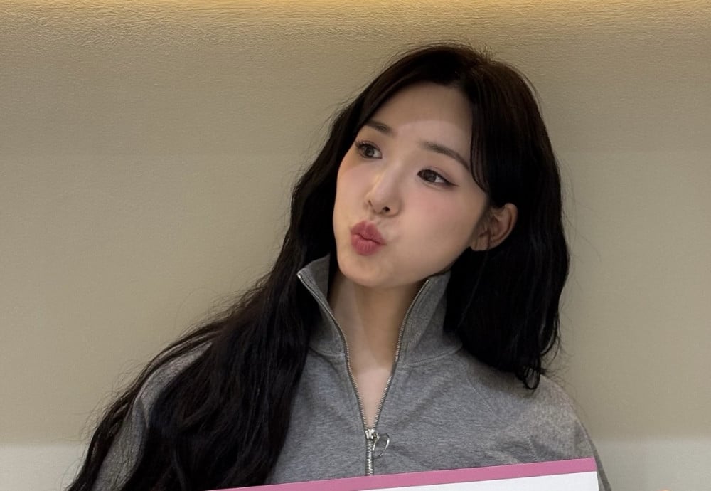 Ảnh minh họa Tiffany Young biểu diễn