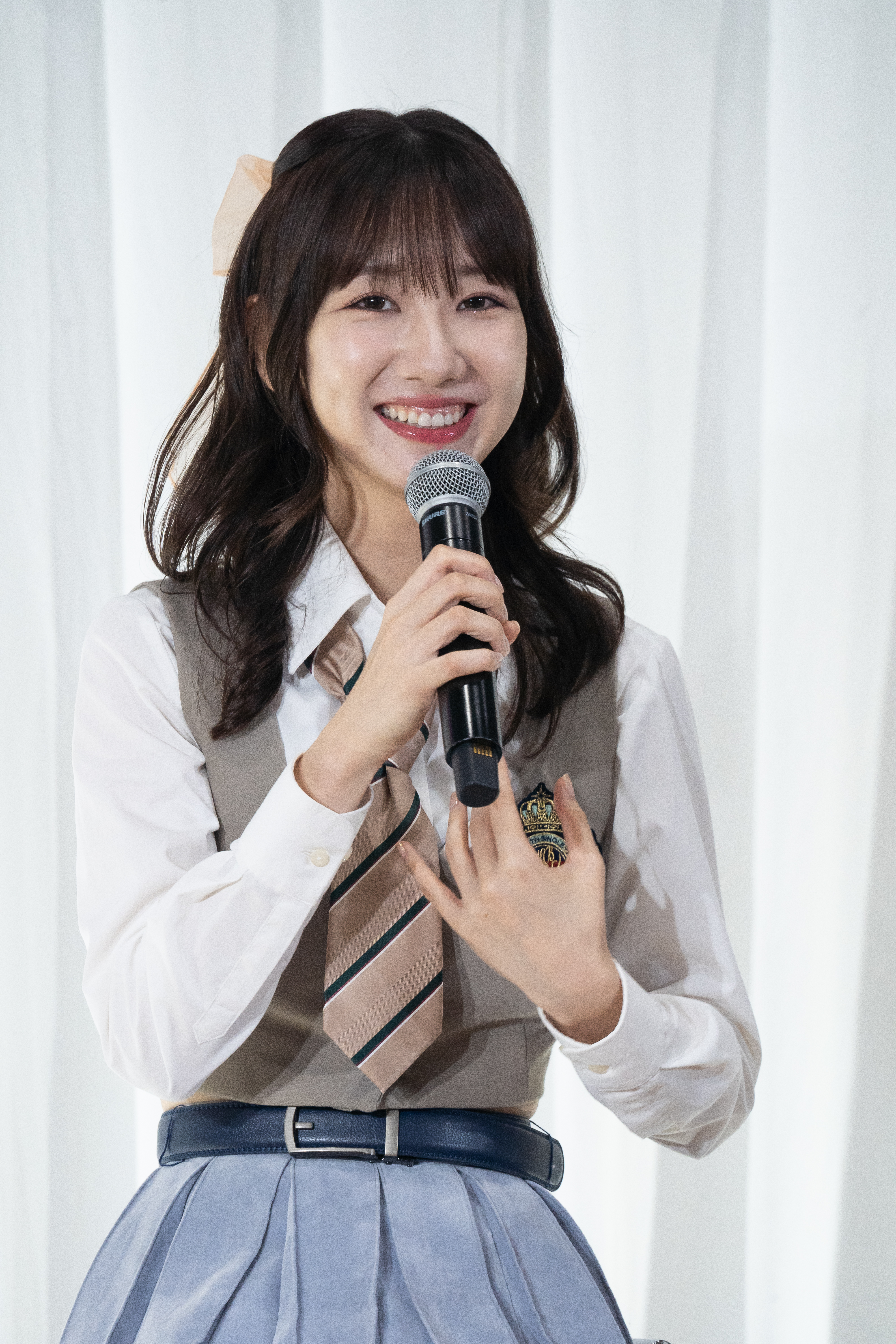 Yuki Kashiwagi biểu diễn