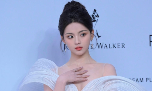 Dương Siêu Việt