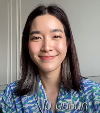 Ảnh thời trang của Mo Monchanok