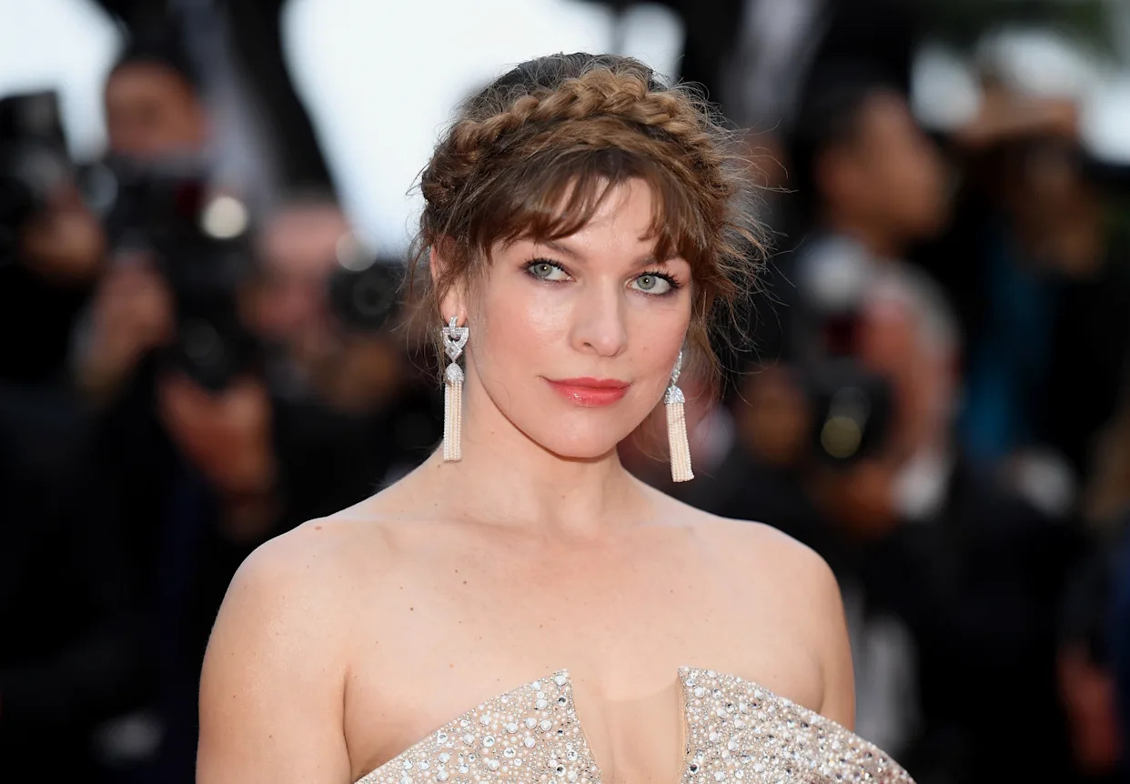 Ảnh Milla Jovovich cuối bài