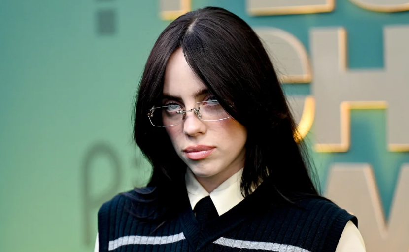 Ảnh minh họa Billie Eilish biểu diễn